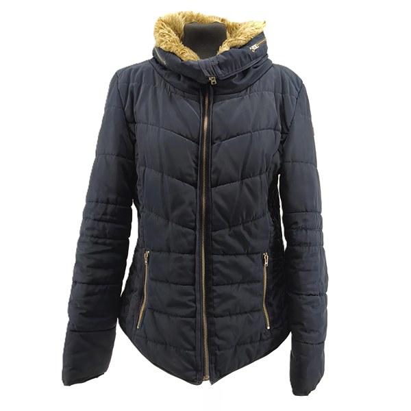 Vintage QS Steppjacke Navy Blau Retro-Y2K-Stil Frontansicht