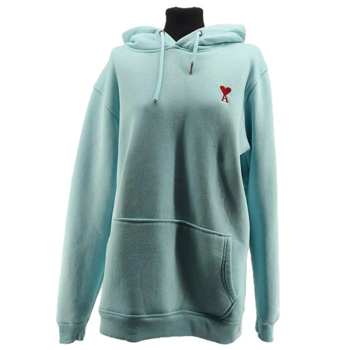 Hellblauer Vintage Hoodie Unisex im Retro-Stil auf weißem Hintergrund