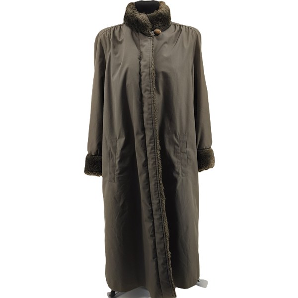 Vintage Sigrid Draber Damenmantel braun Retro-70er-Stil Frontansicht