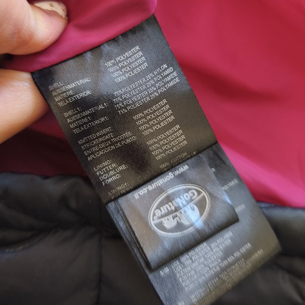 Vintage Alpenheat Steppjacke schwarz Retro-90er-Stil Größenetikett