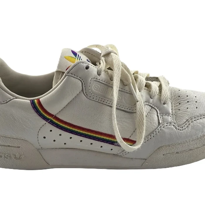 Vintage Damen Sportschuhe Adidas weiß Retro-2010er-Stil Regenbogenstreifen