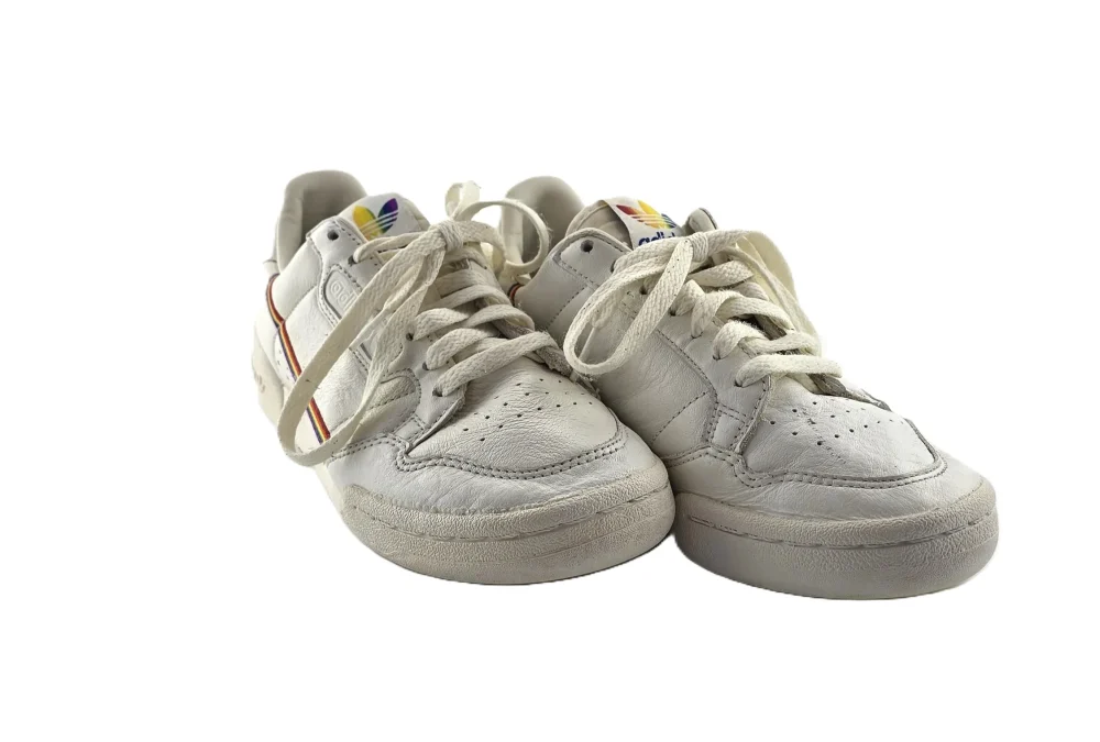 Vintage Adidas Sneakers weiß Retro-2010er-Stil Court-Silhouette